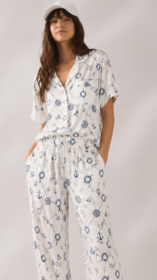 All-over Nautical print women’s short sleeve pajama top