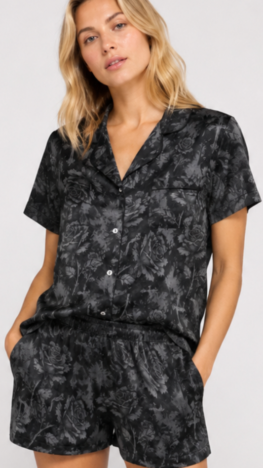 All-over print women’s short sleeve pajama top